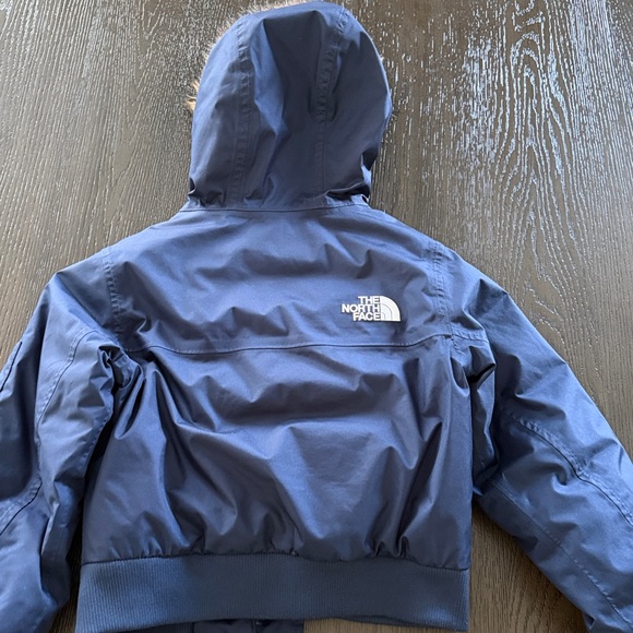 Boys the north face jacket - Picture 2 of 3